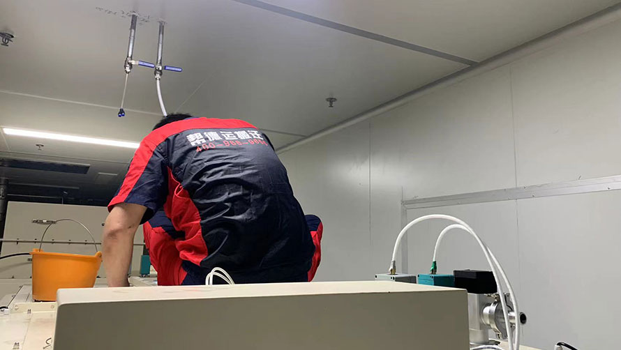 工厂设备吊装搬迁的关键步骤及注意事项